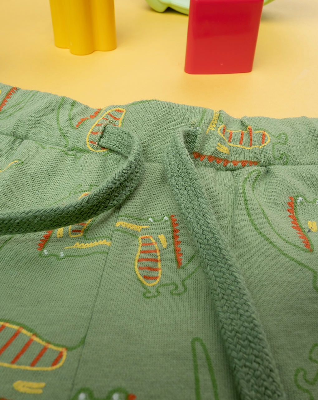 Shorts jersey bimbo "dinosauro" verde - Prénatal