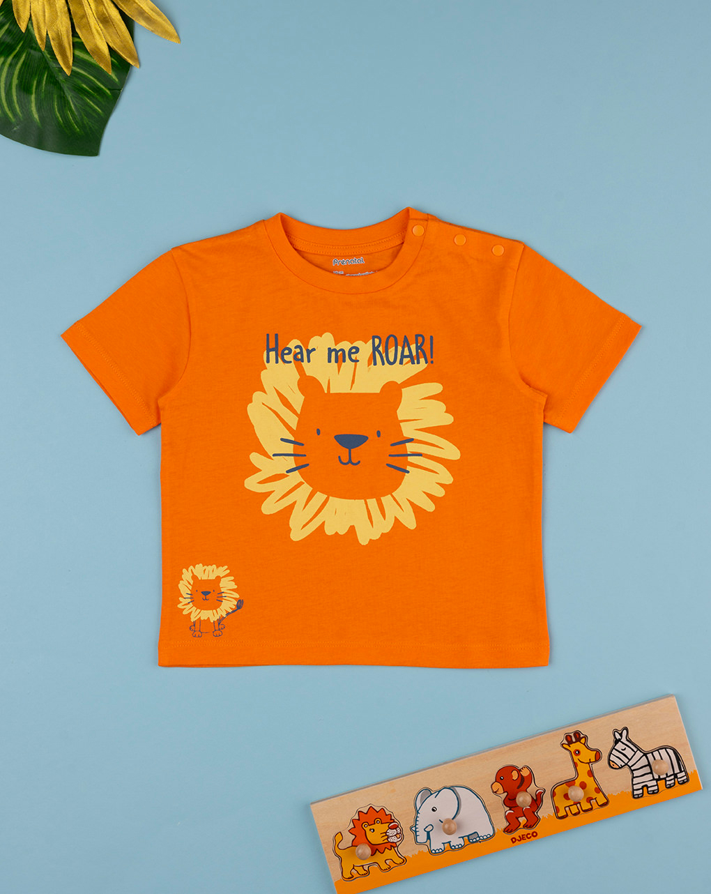 T-shirt bimbo arancione stampata