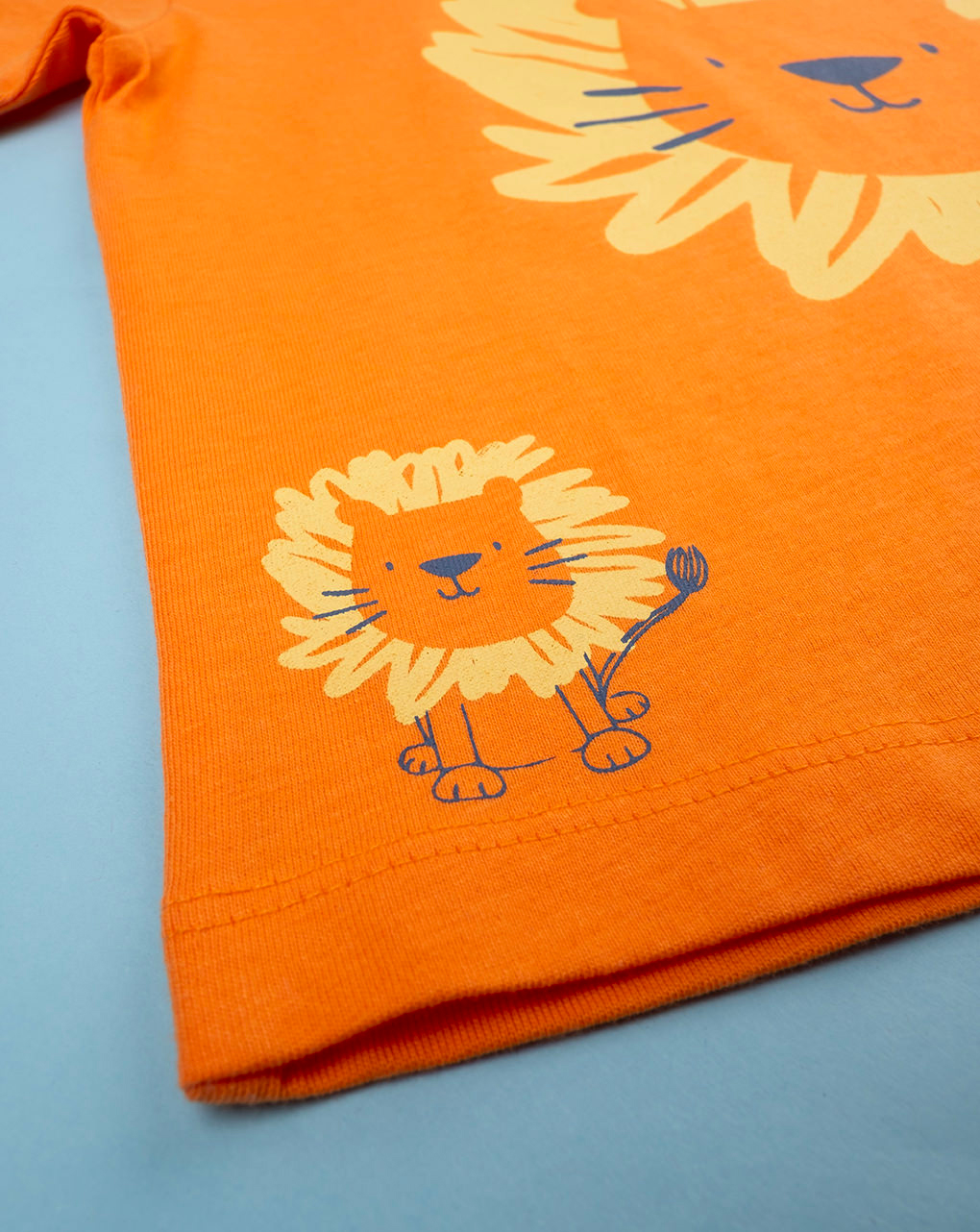 T-shirt bimbo arancione stampata - Prénatal