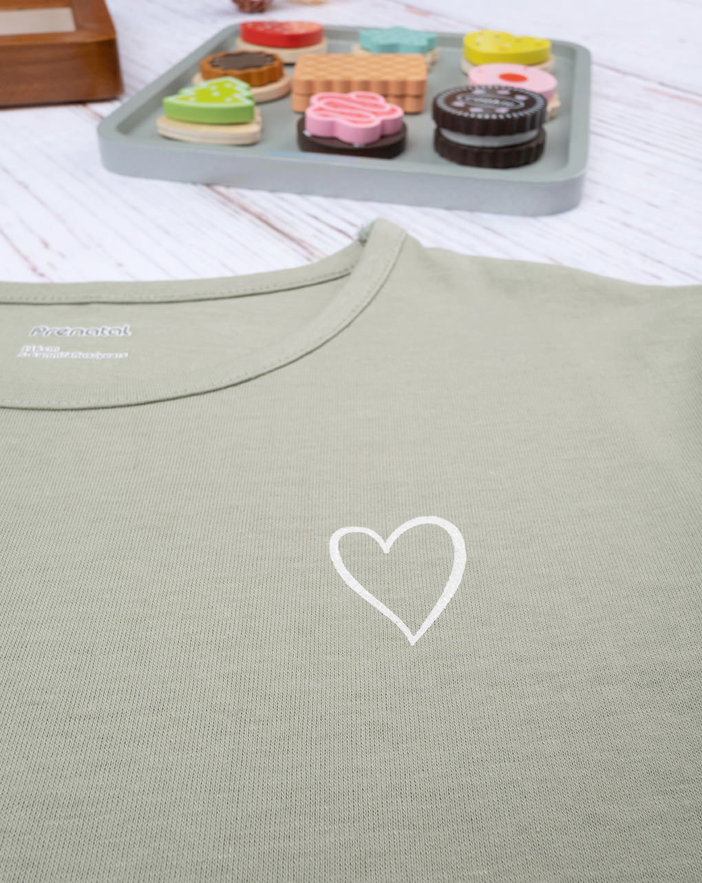 T-shirt bimba verde "cuore"