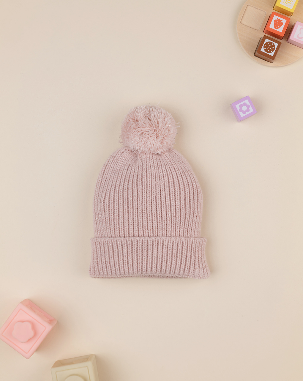 Berretto tricot rosa pom pom