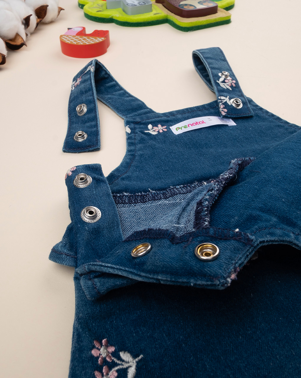 Pinafore bimba denim con ricami