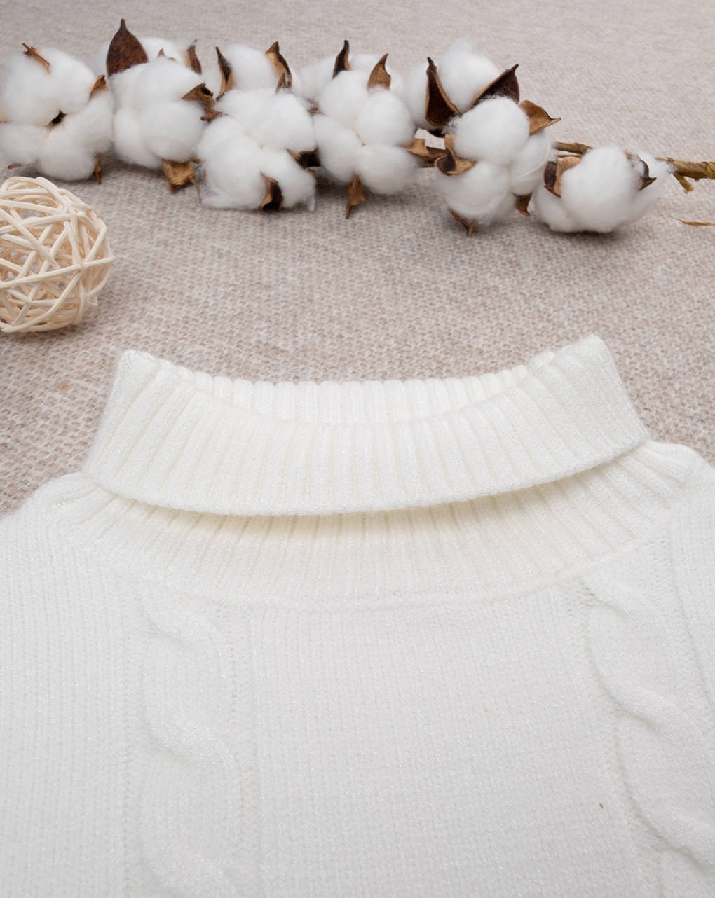 Maglione tricot bianco bimba