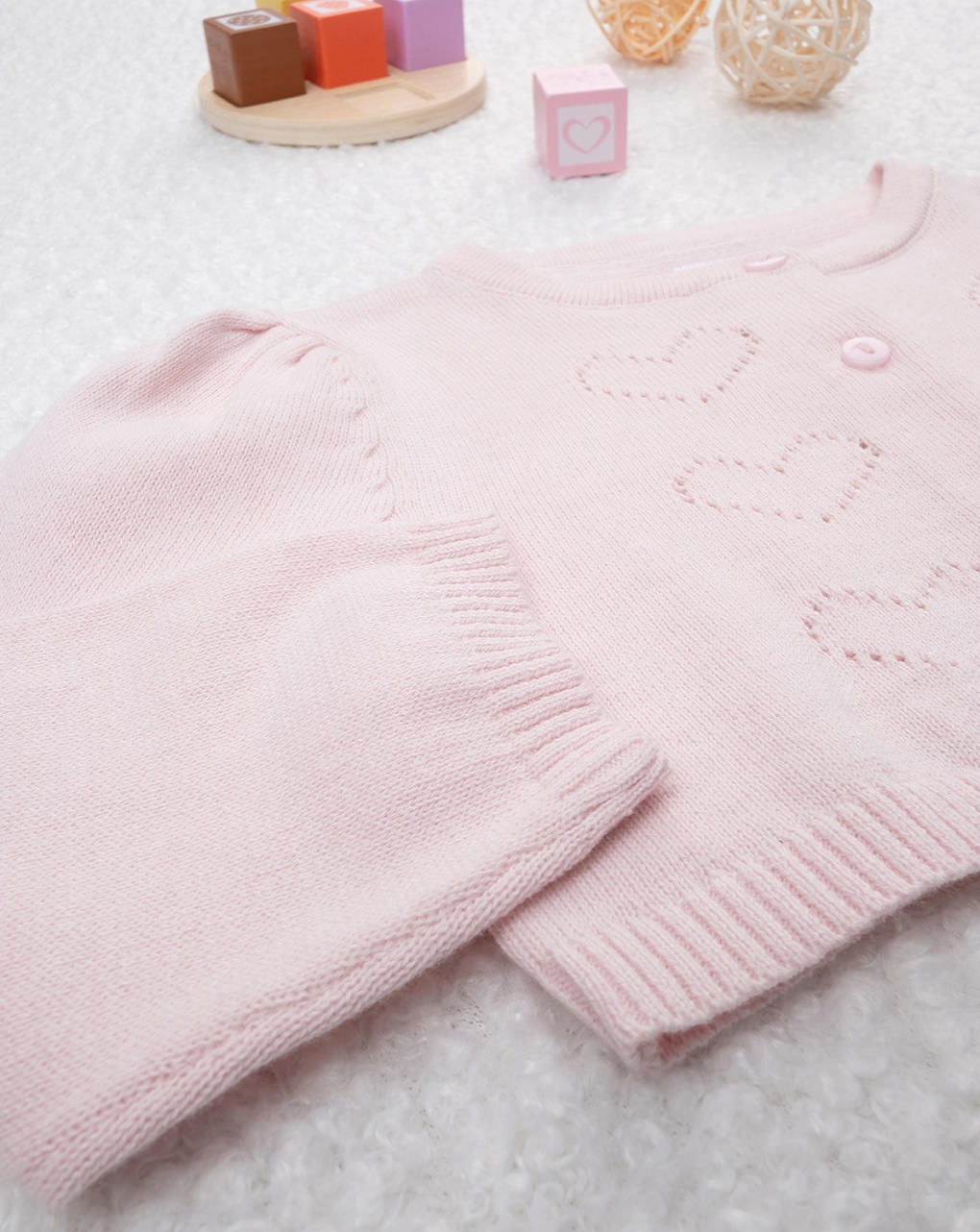 Cardigan bimba rosa cuori traforati