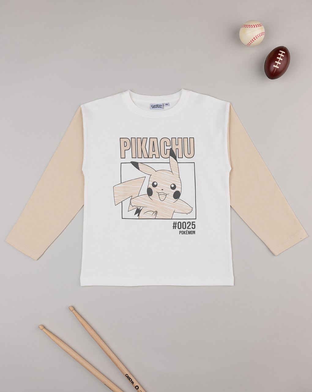 T-shirt bimbo pikachu