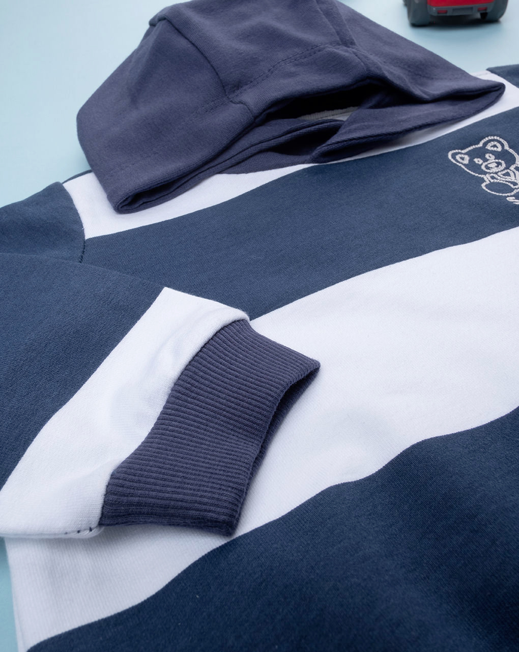 Felpa bambino con cappuccio righe bianche/blu