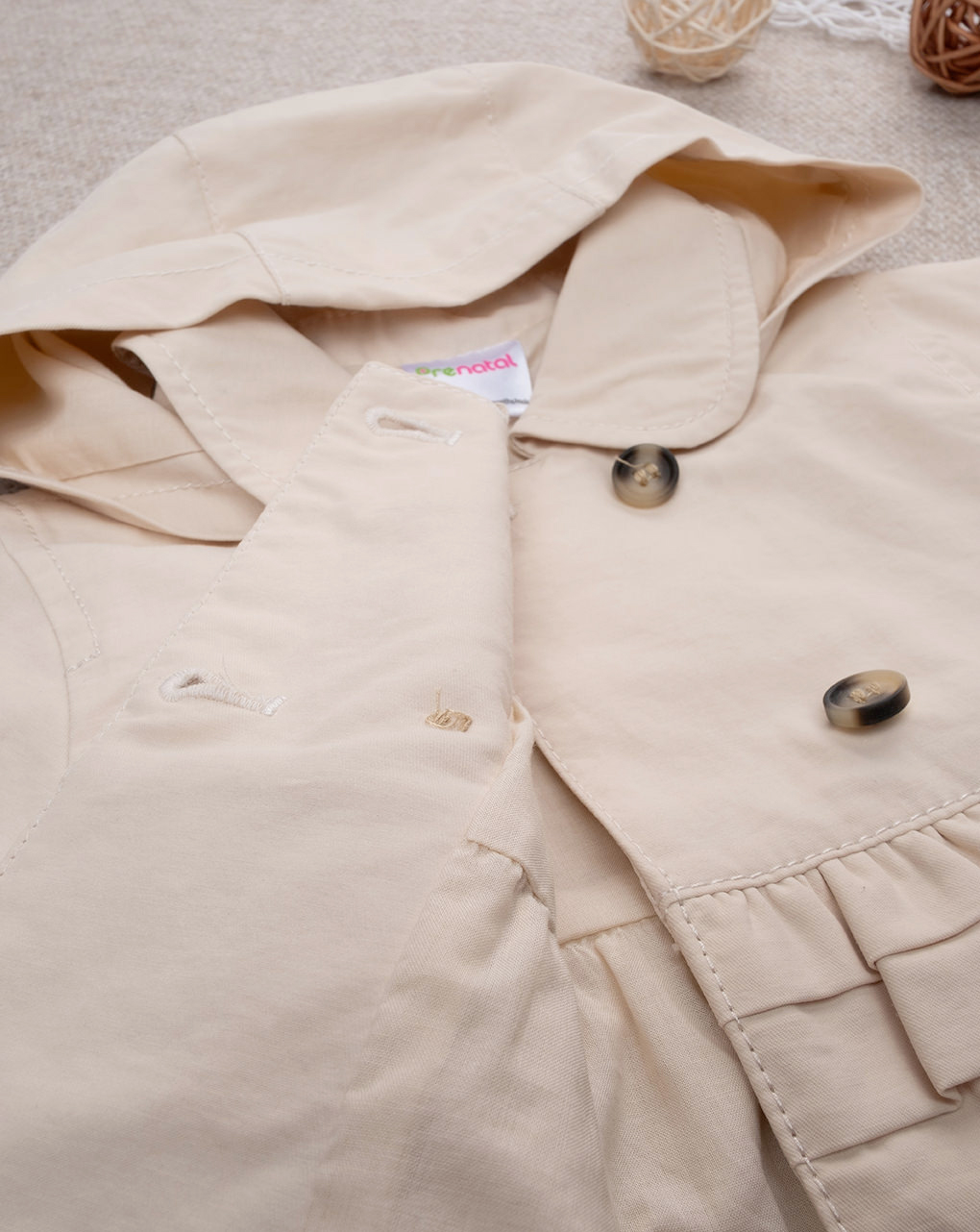 Giacca trench  con cappuccio bimba beige