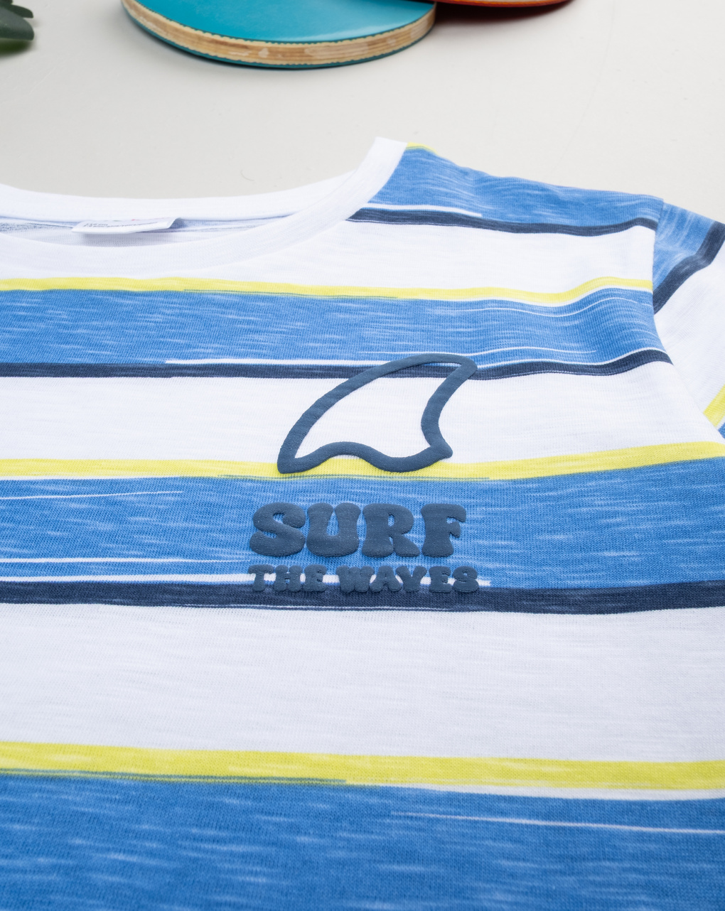 T-shirt bimbo rigata azzurra