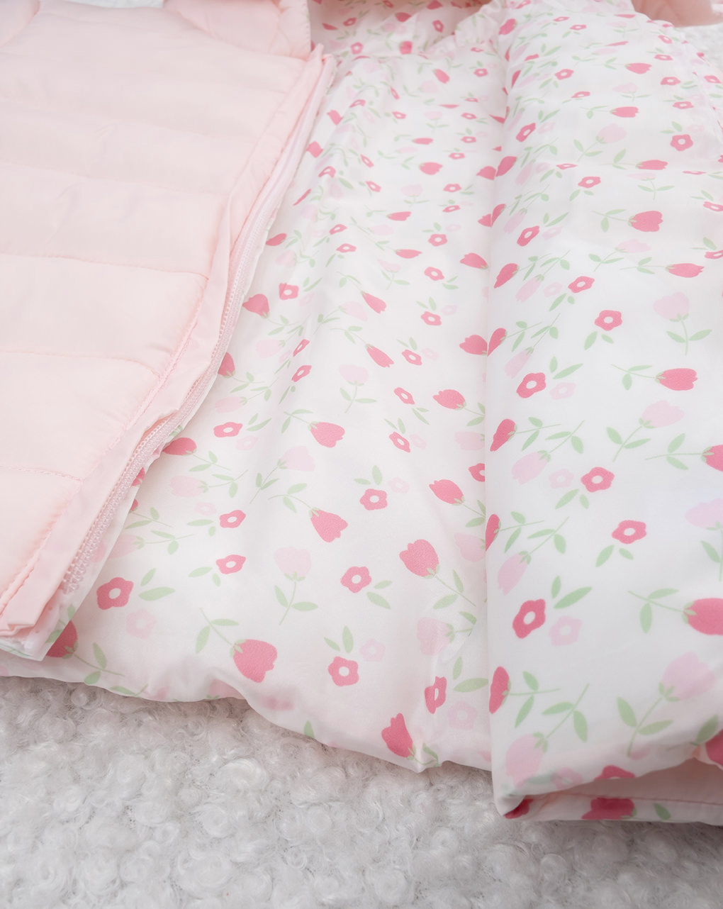 Piumino bimba rosa con cappuccio