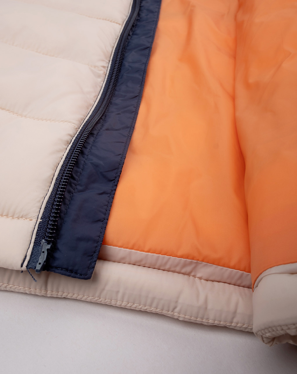 Piumino bimbo beige riciclato