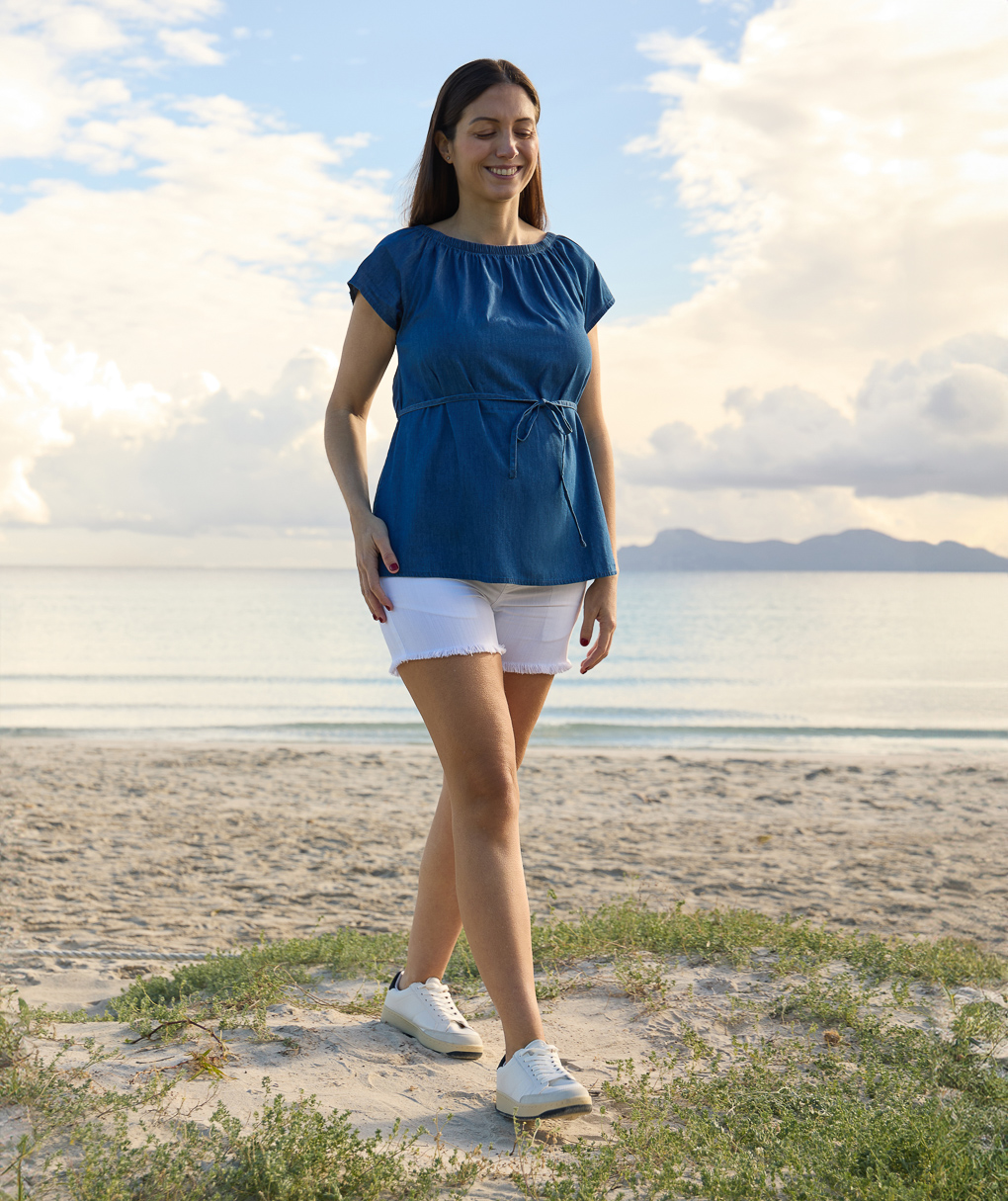 Short premaman in denim bianco