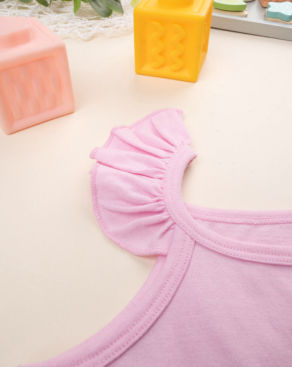 Canotta estiva bimba rosa con frill