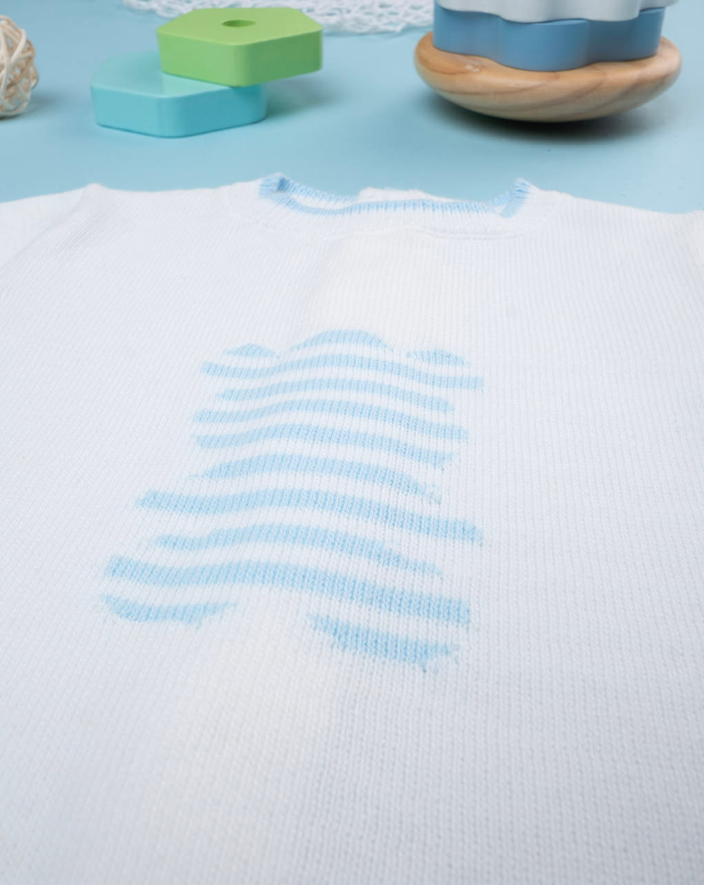 Pagliaccetto tricot bianco con orsetto